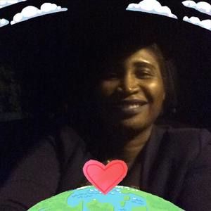 Meet your Posher, Edwidge